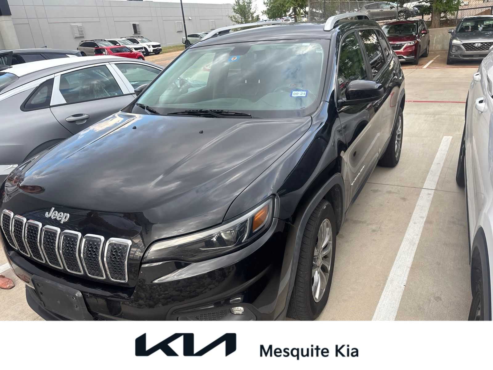 Thumbnail: 2019 Jeep Cherokee - 1