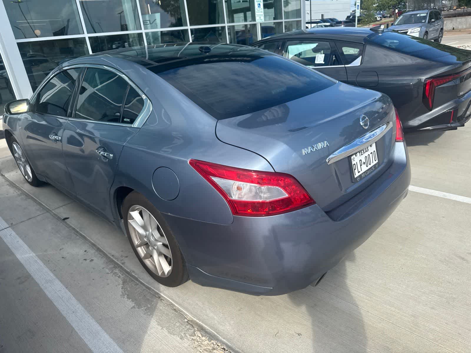 Thumbnail: 2011 Nissan Maxima - 6