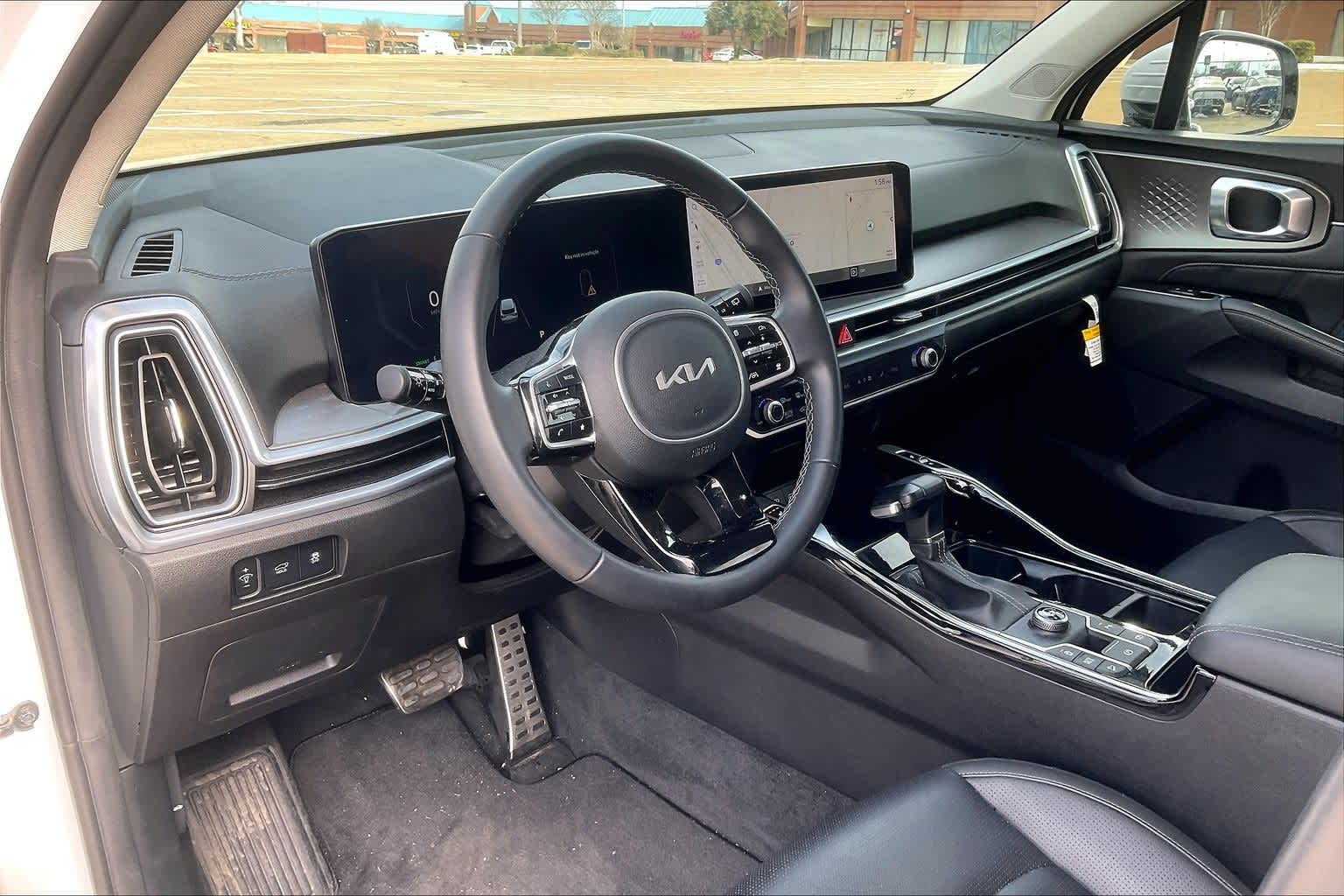 Thumbnail: 2024 Kia Sorento - 2