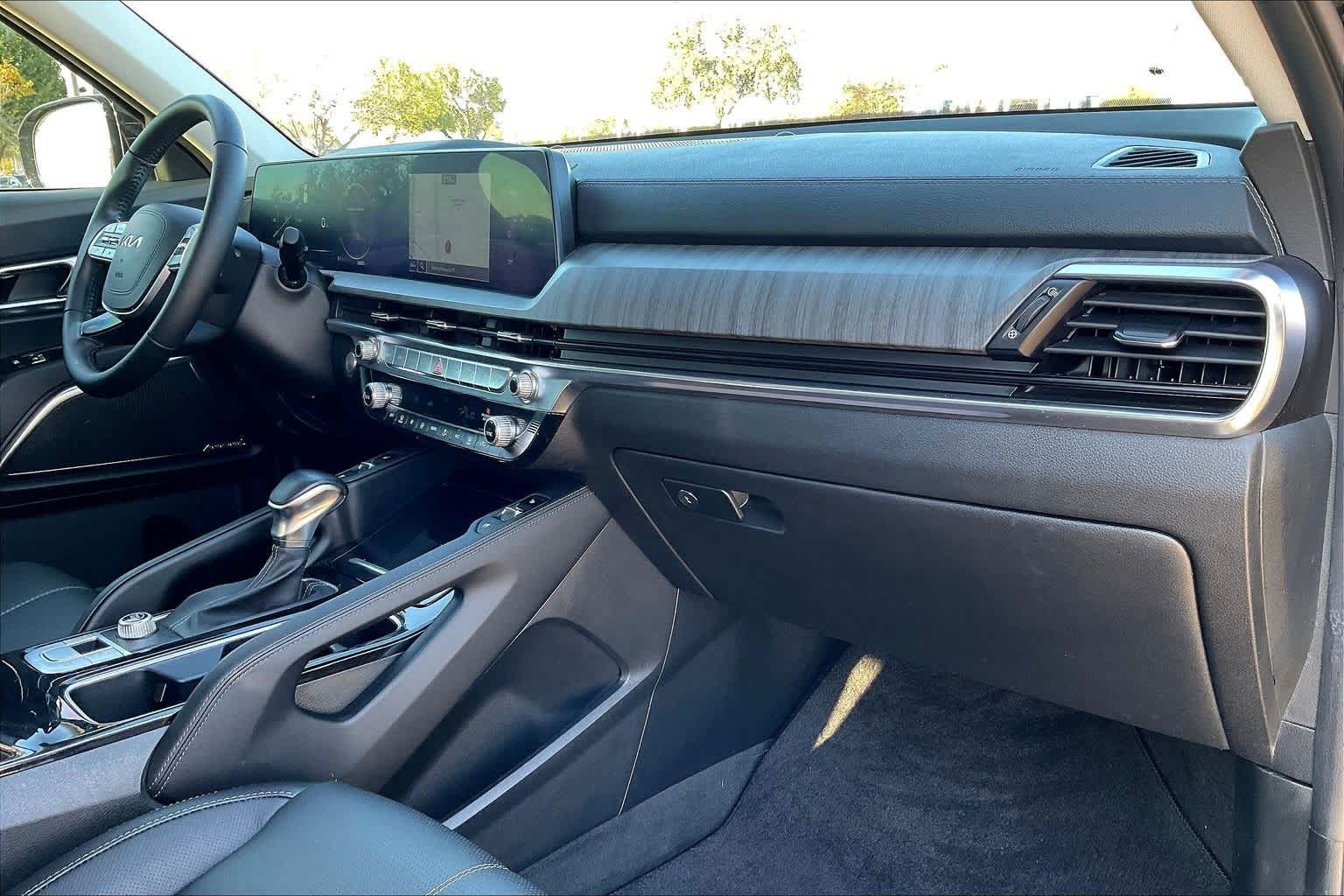 Thumbnail: 2024 Kia Telluride - 22