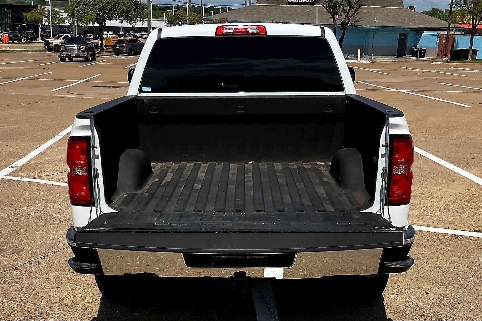 Thumbnail: 2018 Chevrolet Silverado 1500 - 18