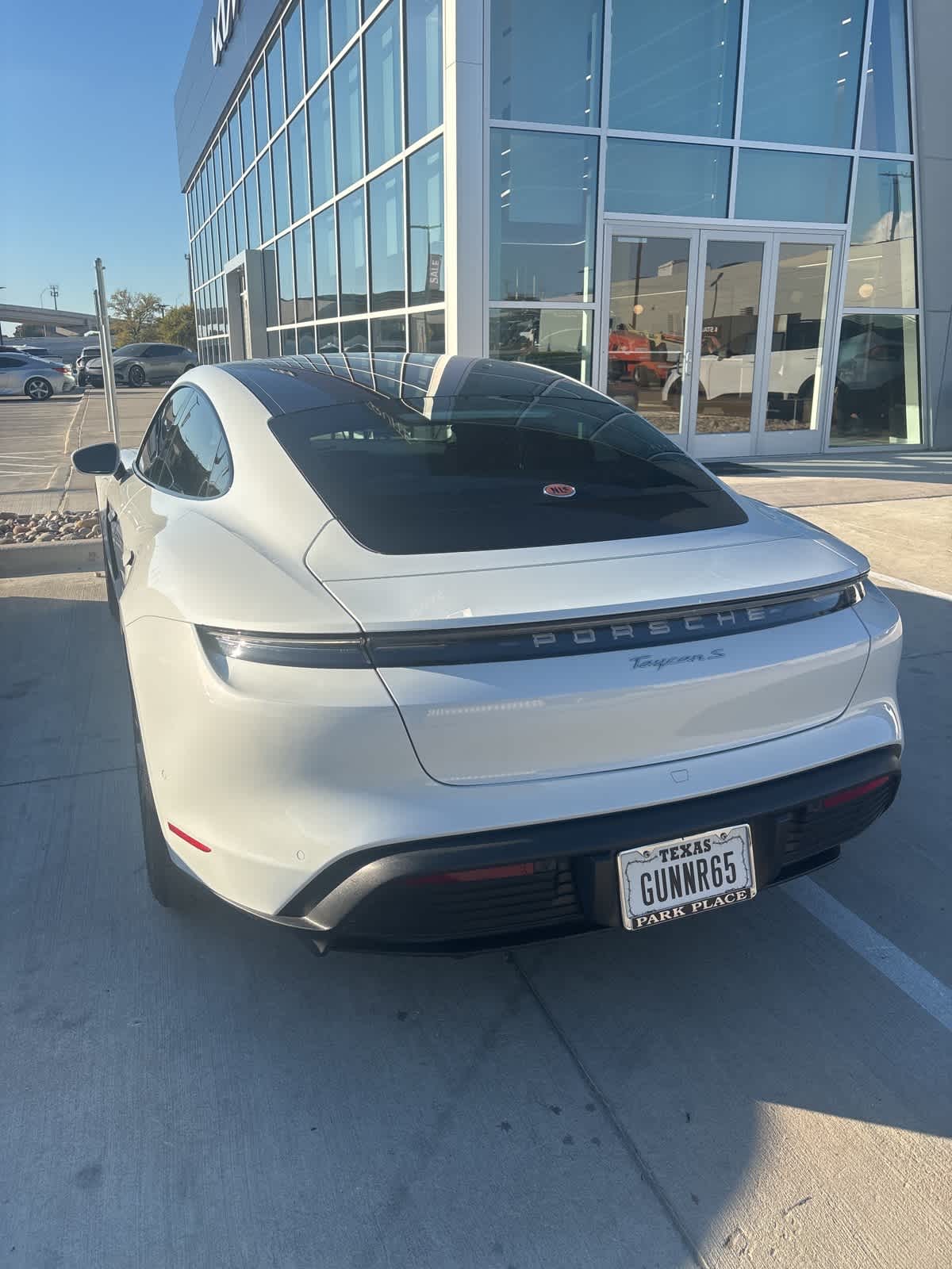 Thumbnail: 2020 Porsche Taycan - 5