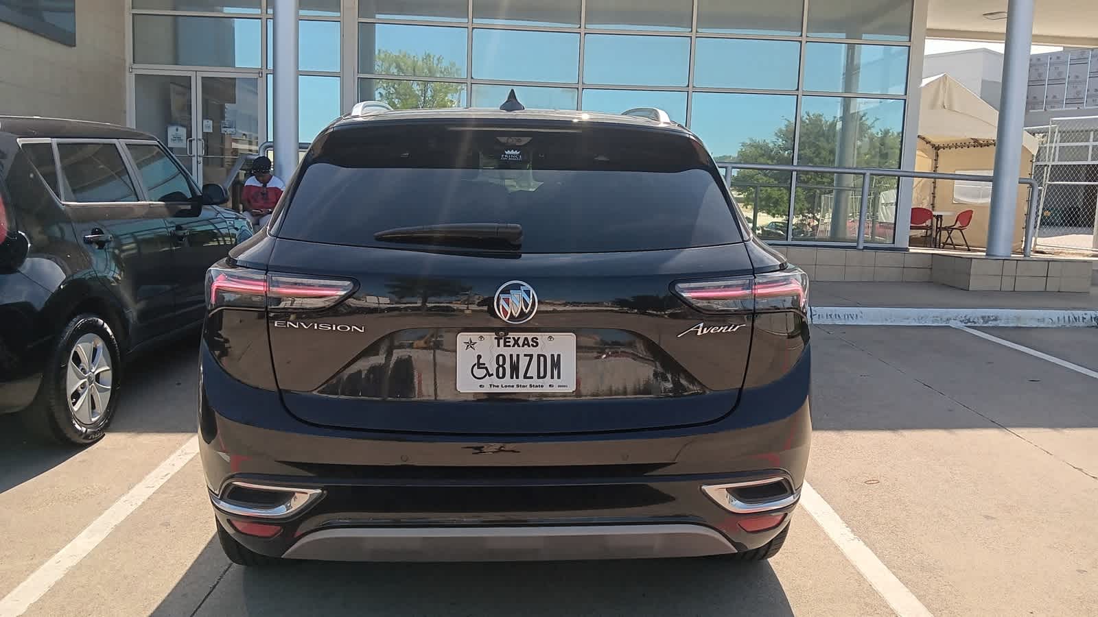 2023 Buick Envision Avenir 3
