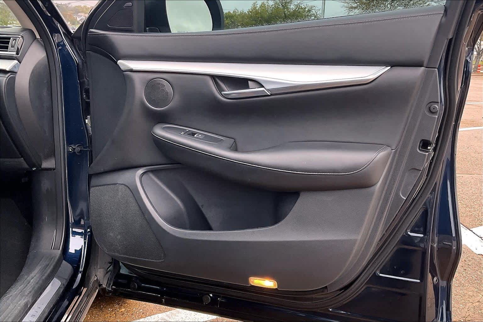 Thumbnail: 2019 INFINITI QX50 - 28