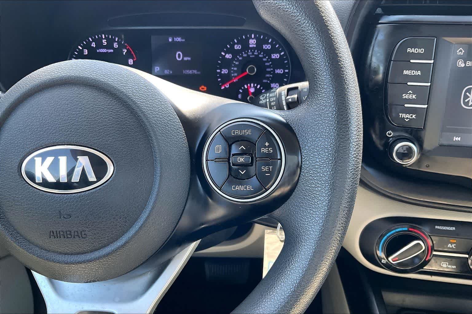 Thumbnail: 2020 Kia Soul - 24