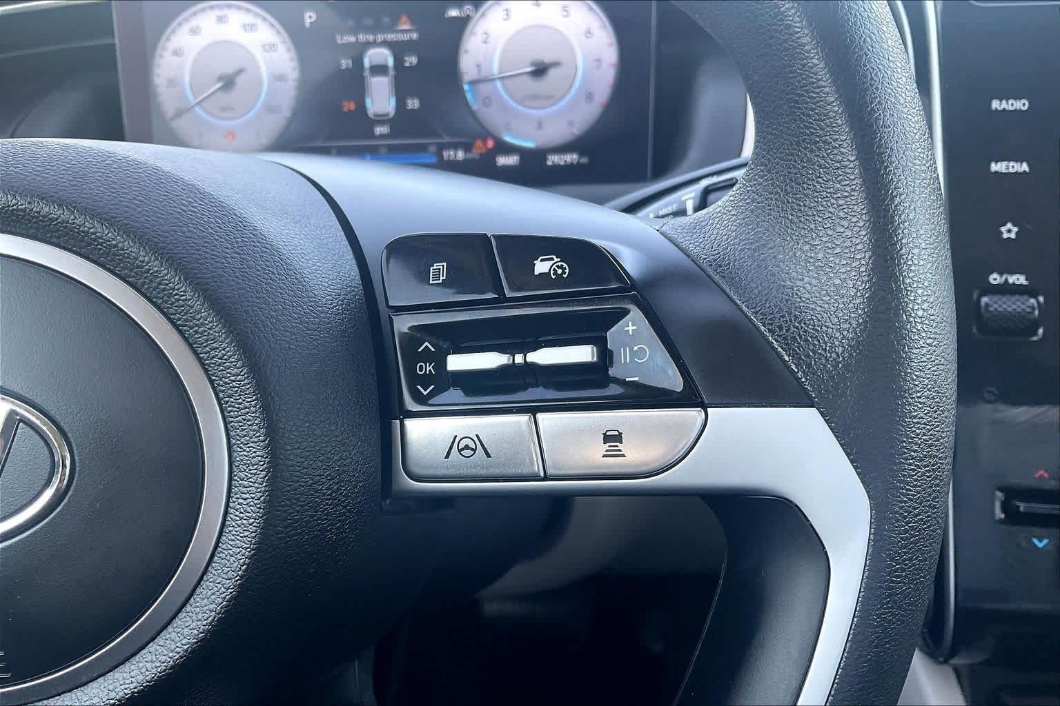 Thumbnail: 2024 Hyundai Tucson - 24