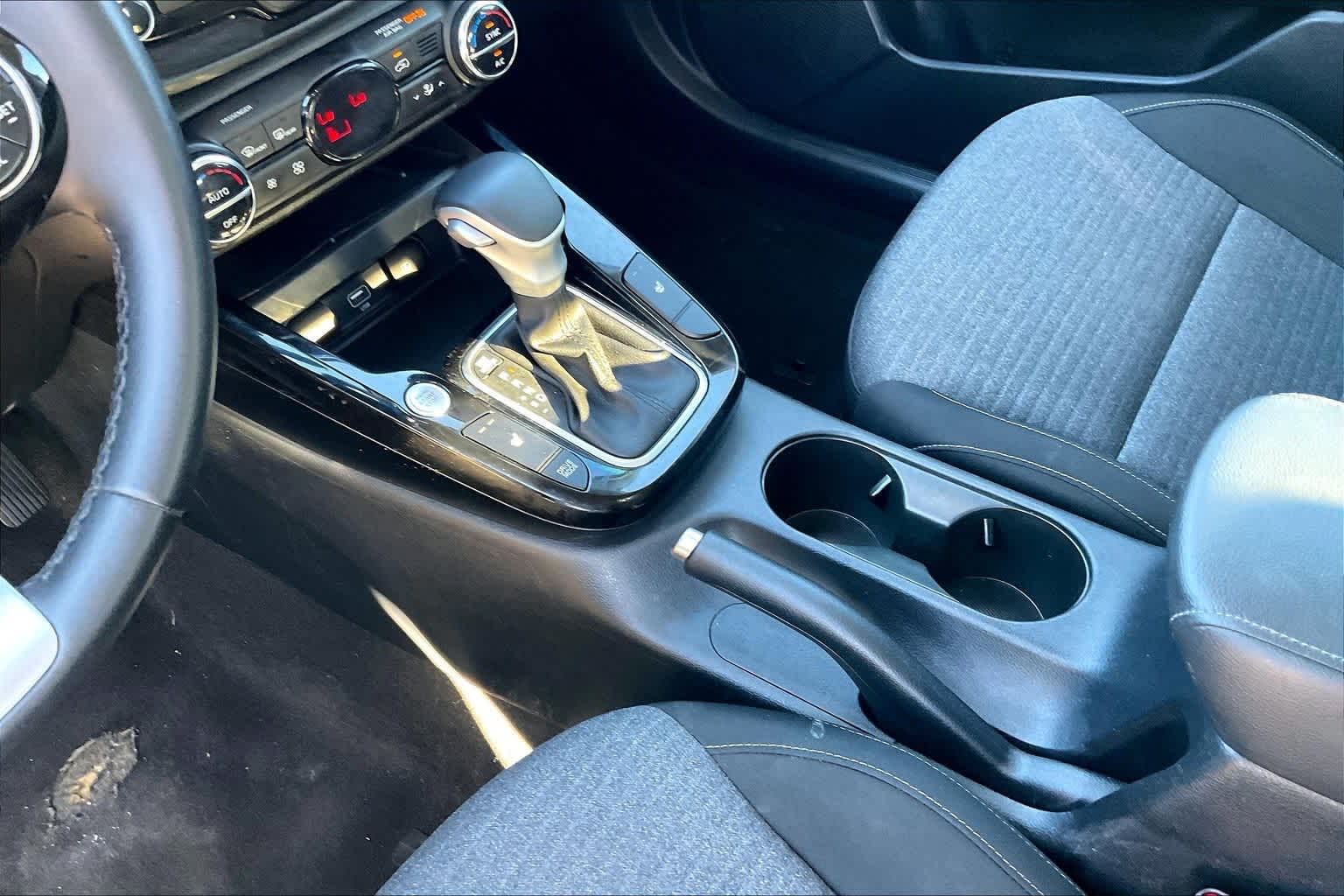 Thumbnail: 2022 Kia Soul - 16