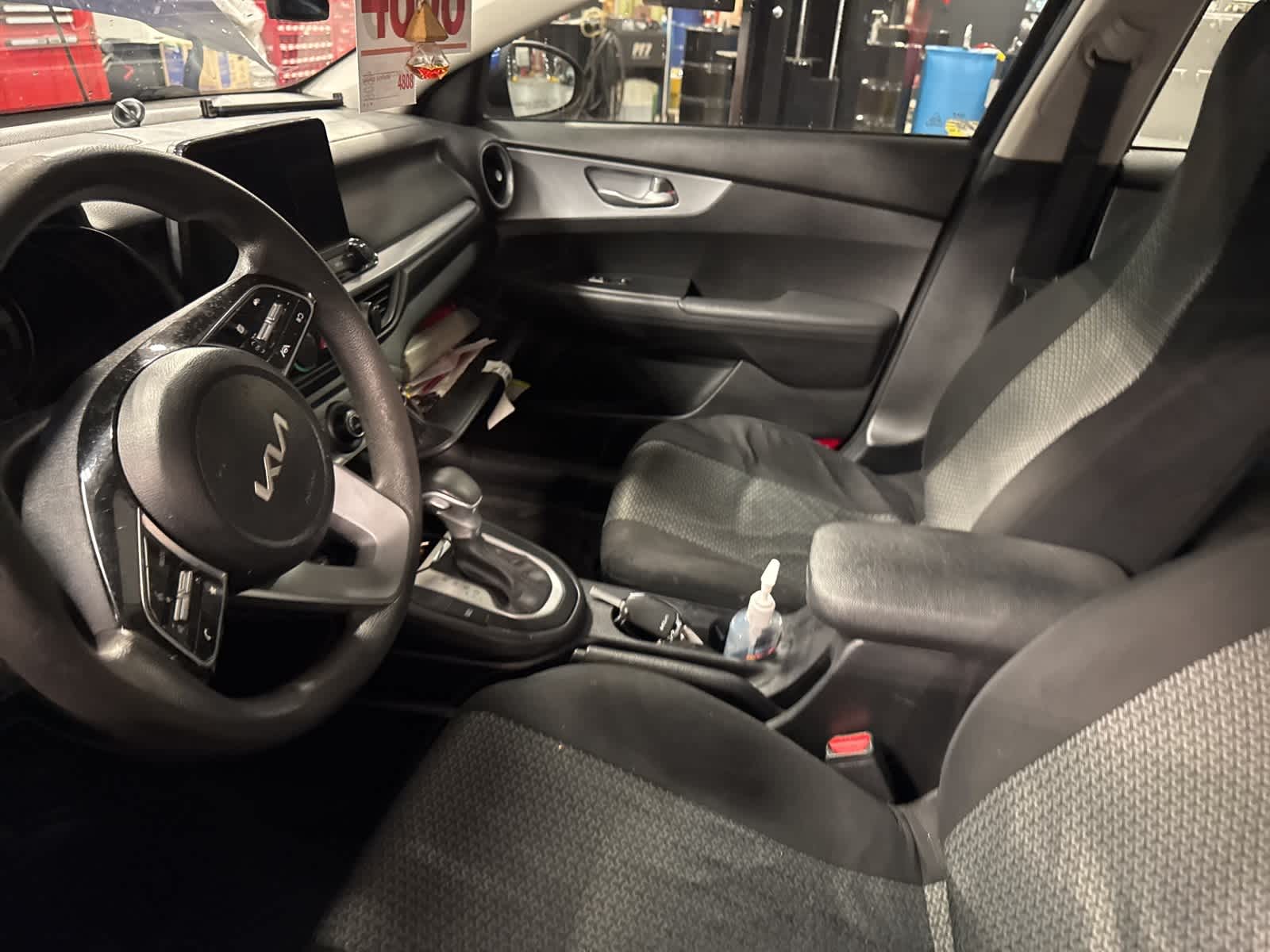 Thumbnail: 2023 Kia Forte - 2