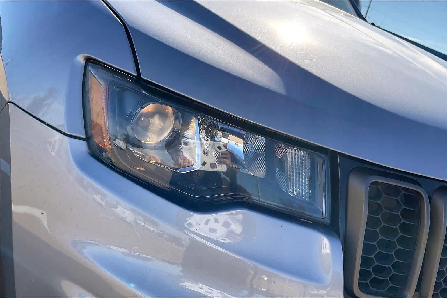 Thumbnail: 2016 Jeep Grand Cherokee - 30