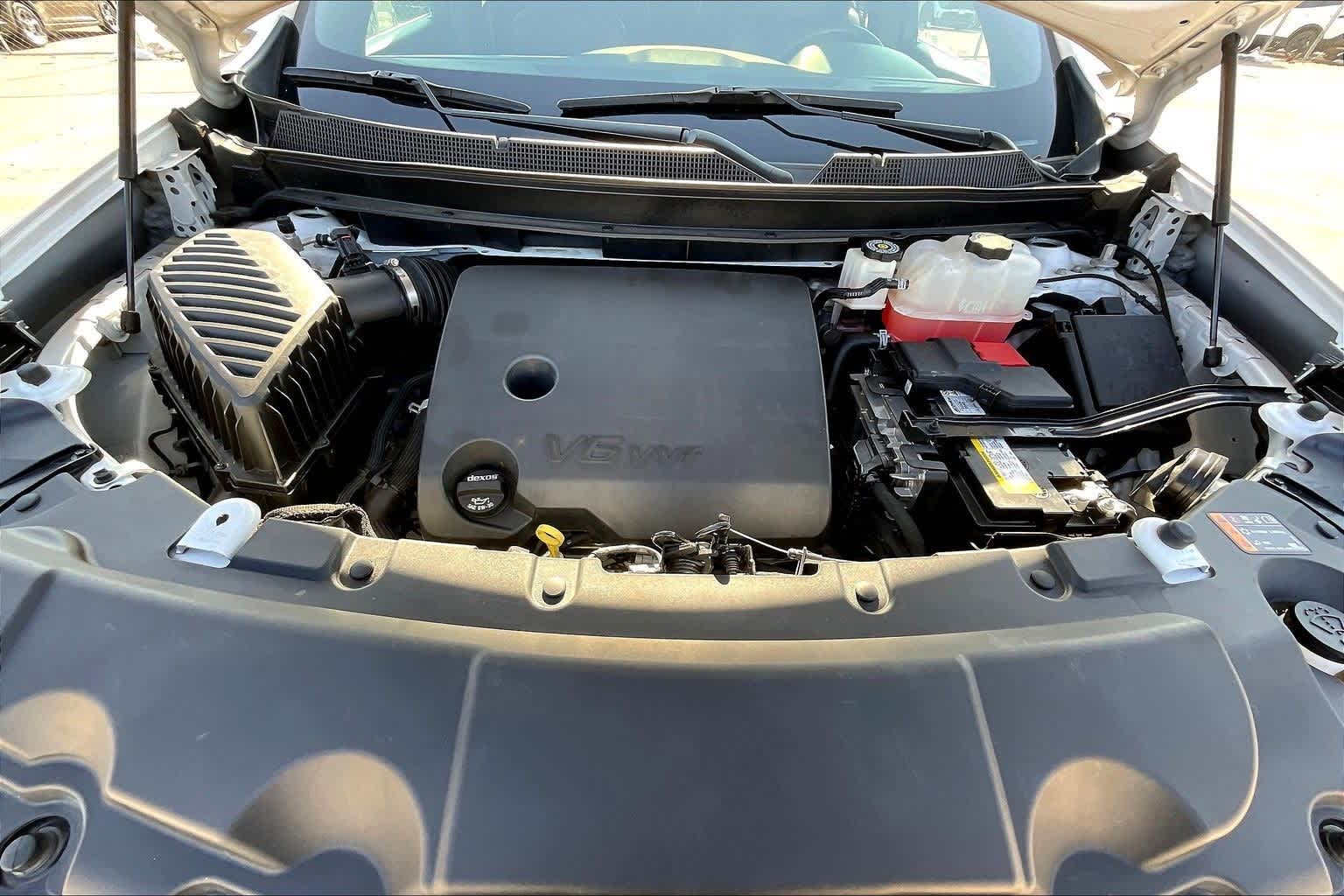 Thumbnail: 2023 Chevrolet Traverse - 9