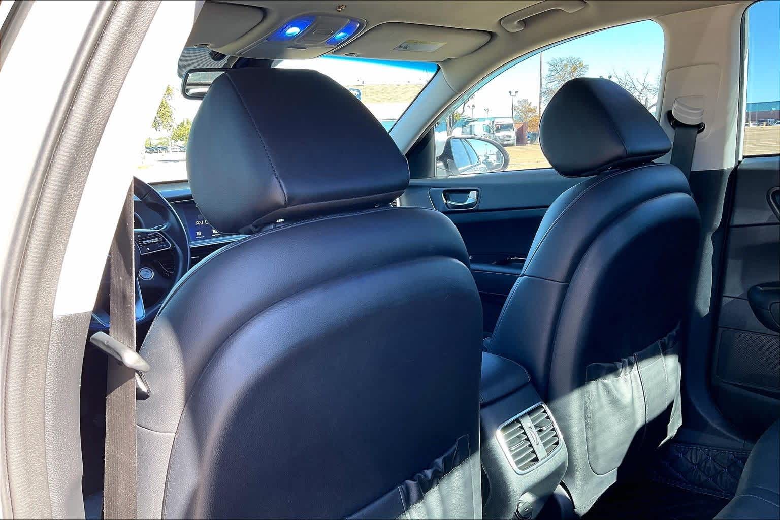 Thumbnail: 2019 Kia Optima - 12