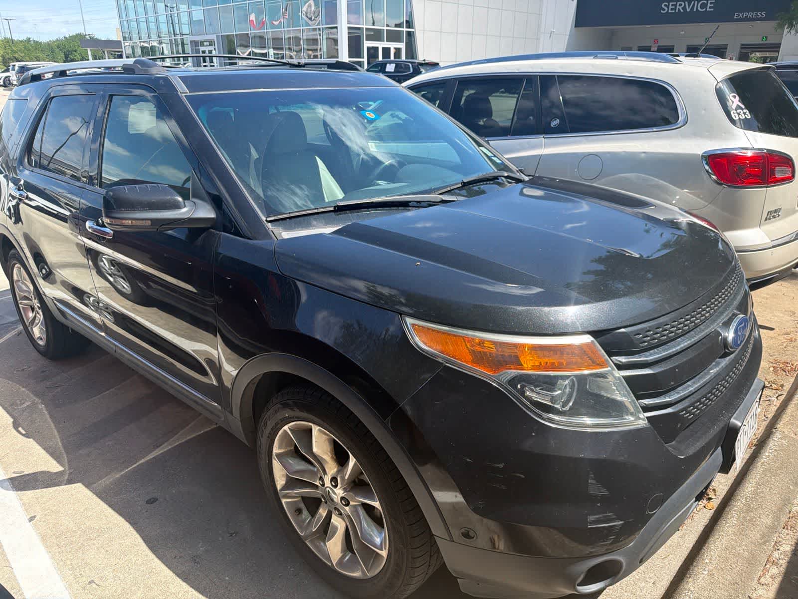 Thumbnail: 2011 Ford Explorer - 2