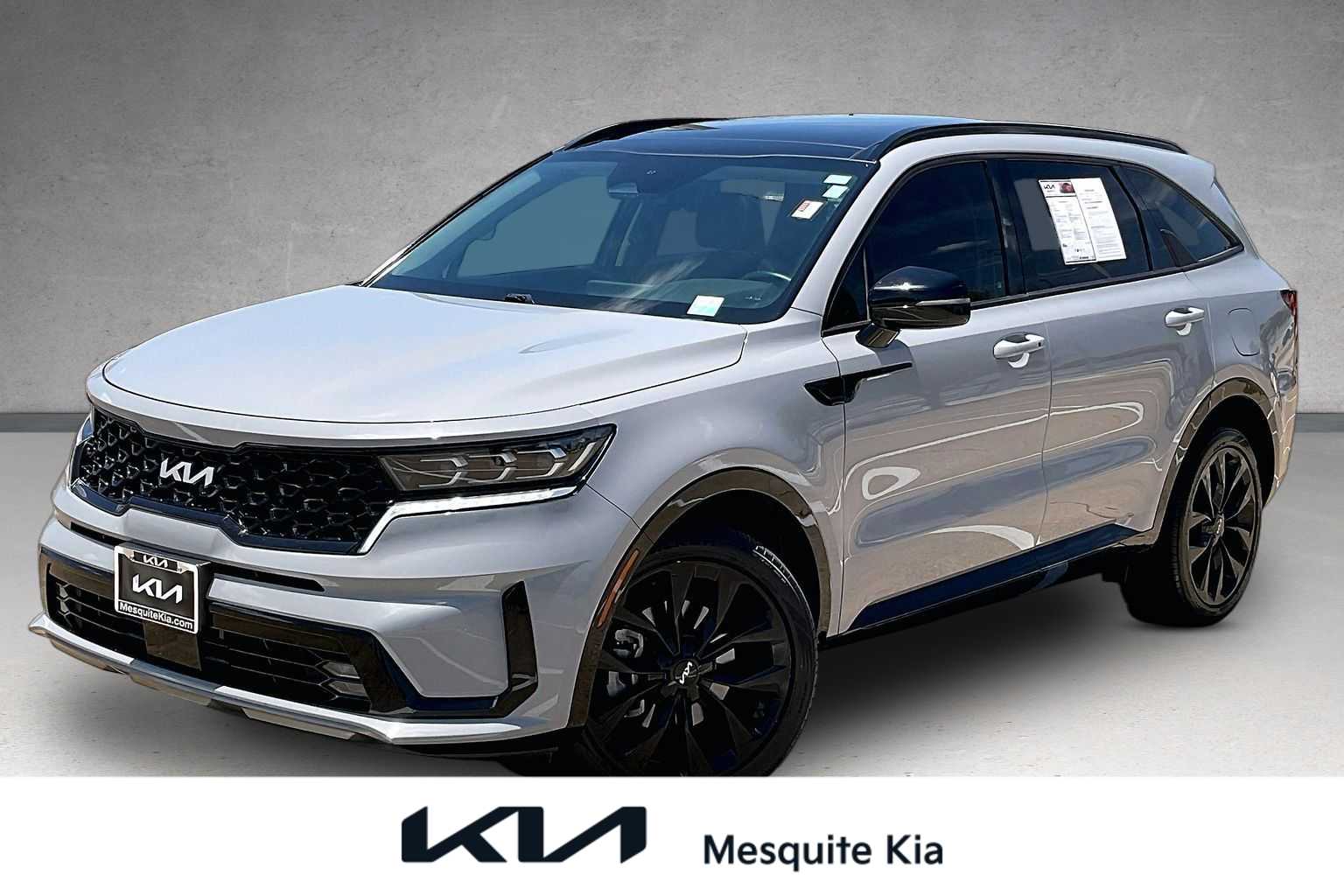 Thumbnail: 2023 Kia Sorento - 1