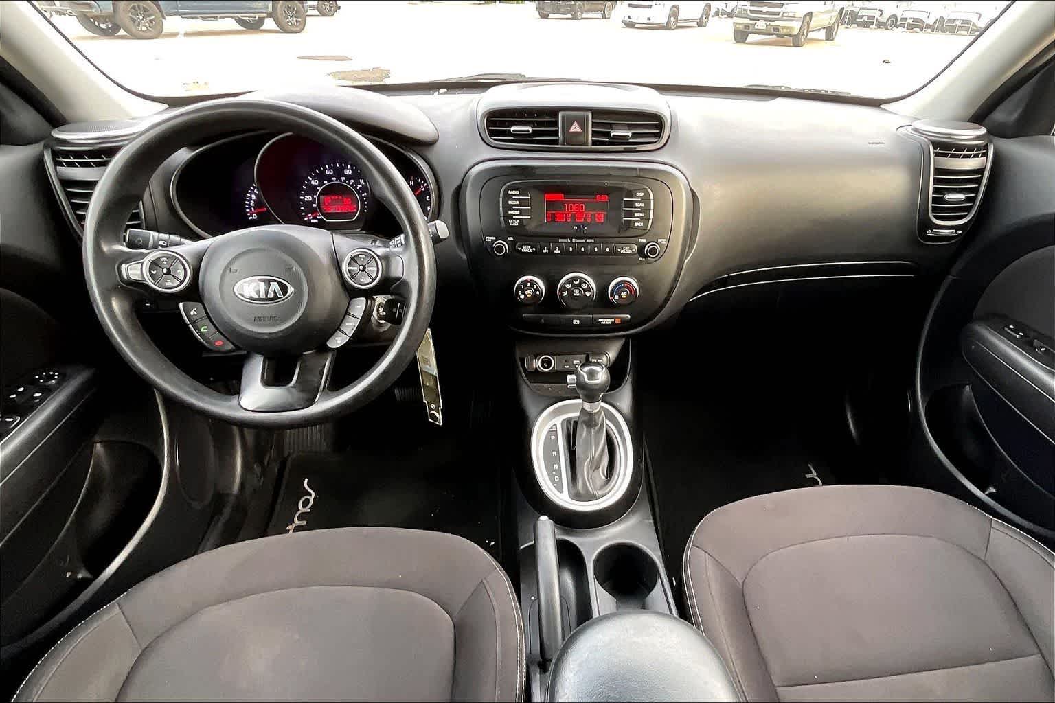 Thumbnail: 2016 Kia Soul - 10