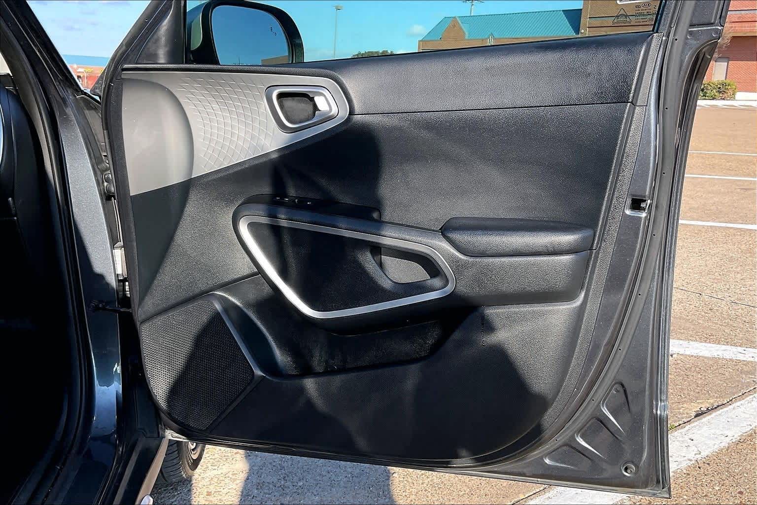 Thumbnail: 2021 Kia Soul - 28