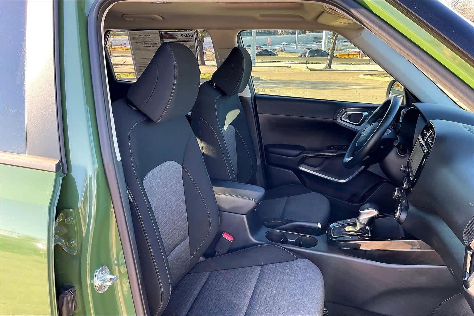 Thumbnail: 2022 Kia Soul - 13