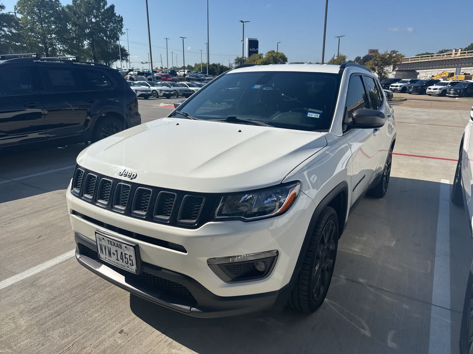 Thumbnail: 2021 Jeep Compass - 3
