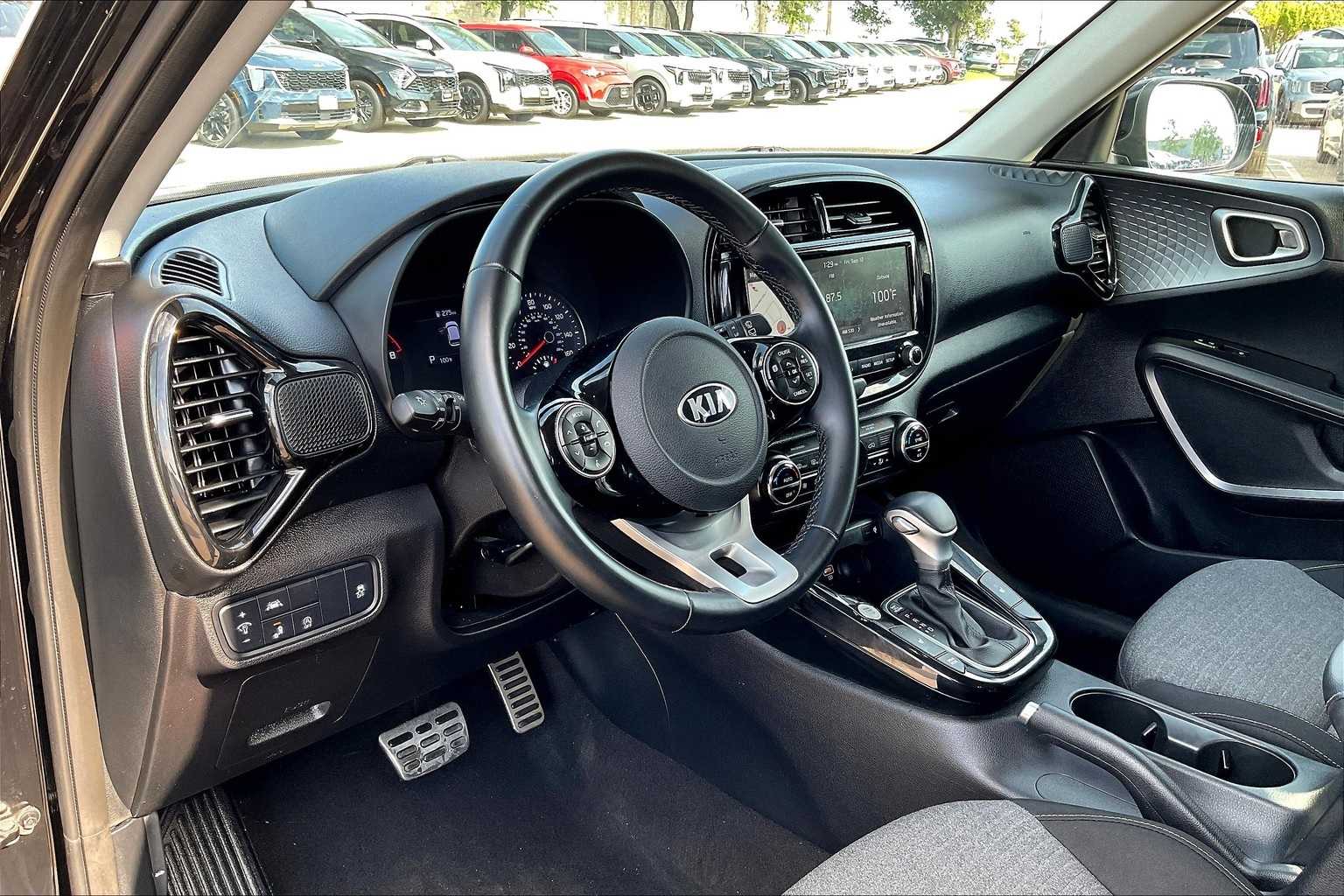 Thumbnail: 2021 Kia Soul - 2
