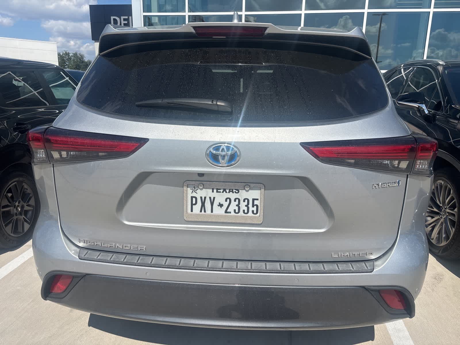 Thumbnail: 2021 Toyota Highlander - 3