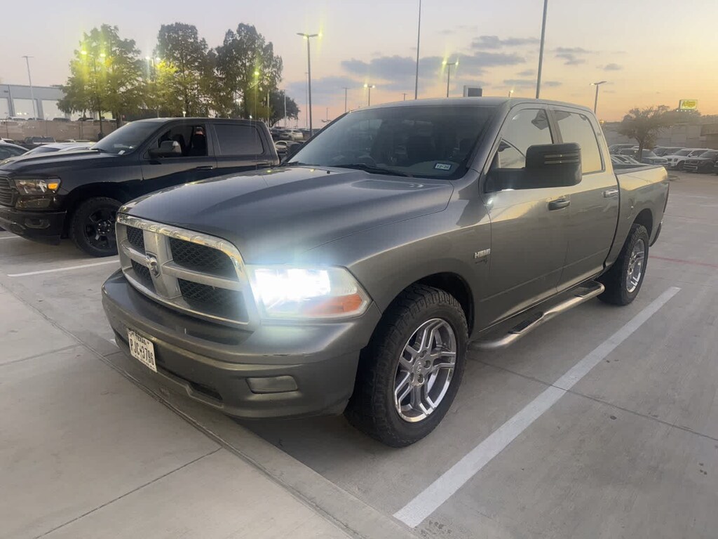 Used 2009 Dodge Ram 1500 SLT/Sport/TRX Truck Crew Cab