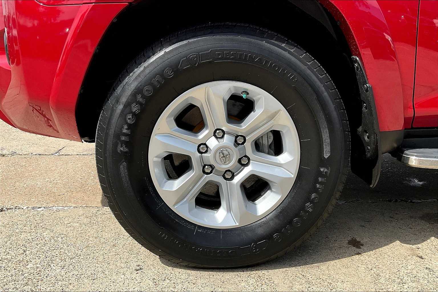 Thumbnail: 2020 Toyota 4Runner - 8