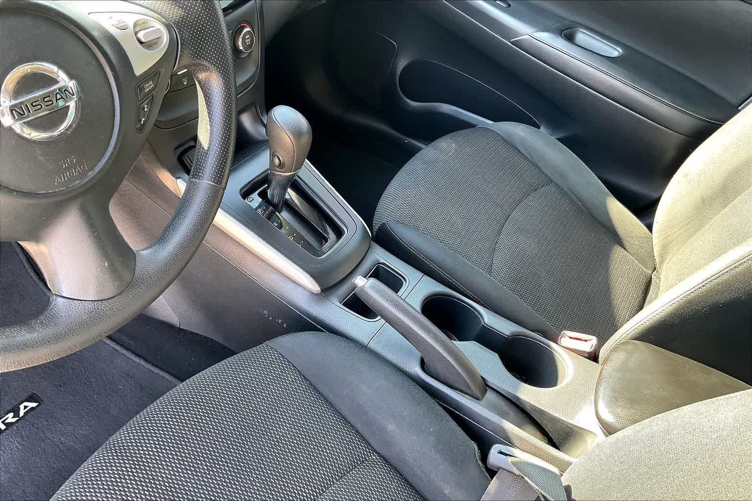 Thumbnail: 2019 Nissan Sentra - 14