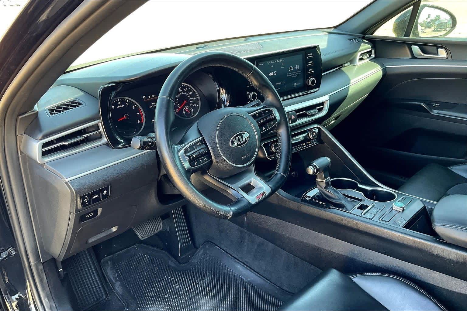 Thumbnail: 2021 Kia K5 - 2