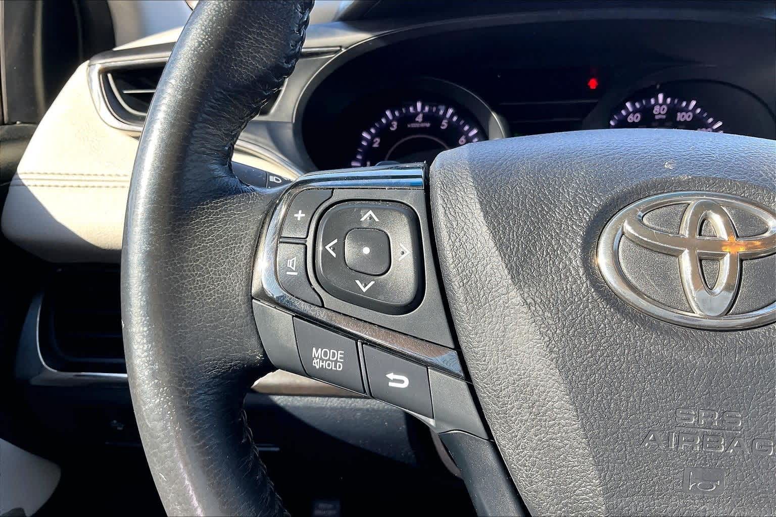 Thumbnail: 2018 Toyota Avalon - 24