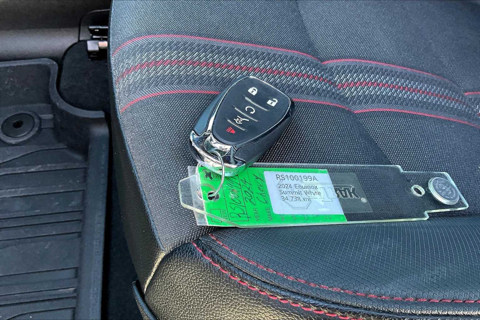 Thumbnail: 2024 Chevrolet Equinox - 19