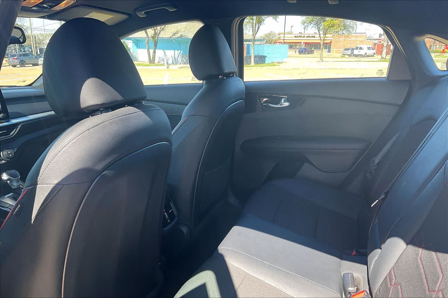 Thumbnail: 2024 Kia Forte - 12