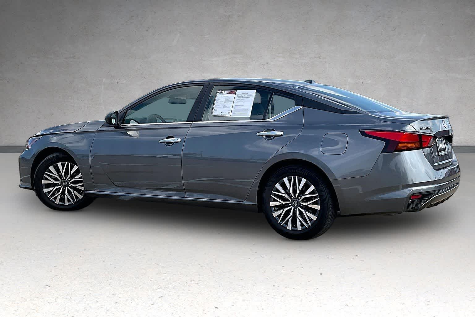 Thumbnail: 2025 Nissan Altima - 3
