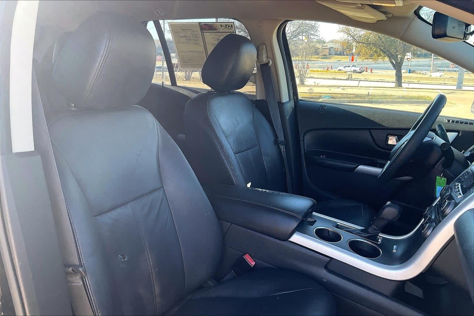 Thumbnail: 2014 Ford Edge - 12