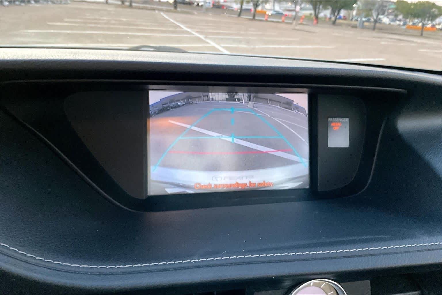 Thumbnail: 2013 Lexus ES - 26