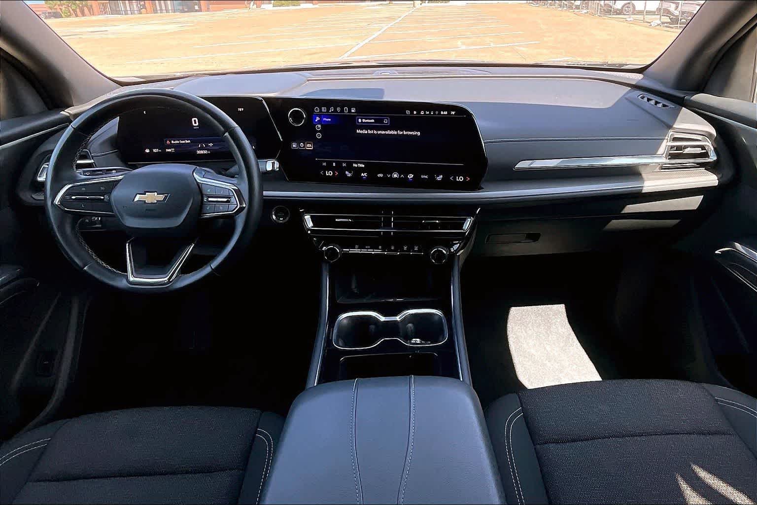Thumbnail: 2025 Chevrolet Traverse - 8