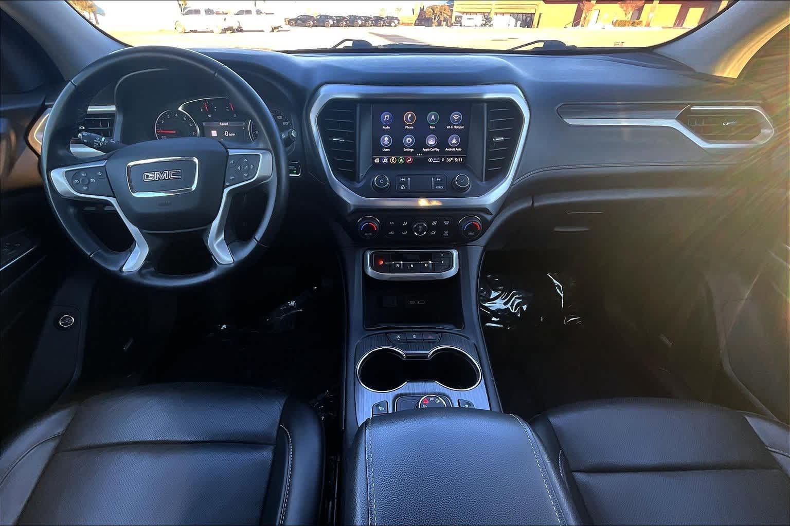 Thumbnail: 2023 GMC Acadia - 10