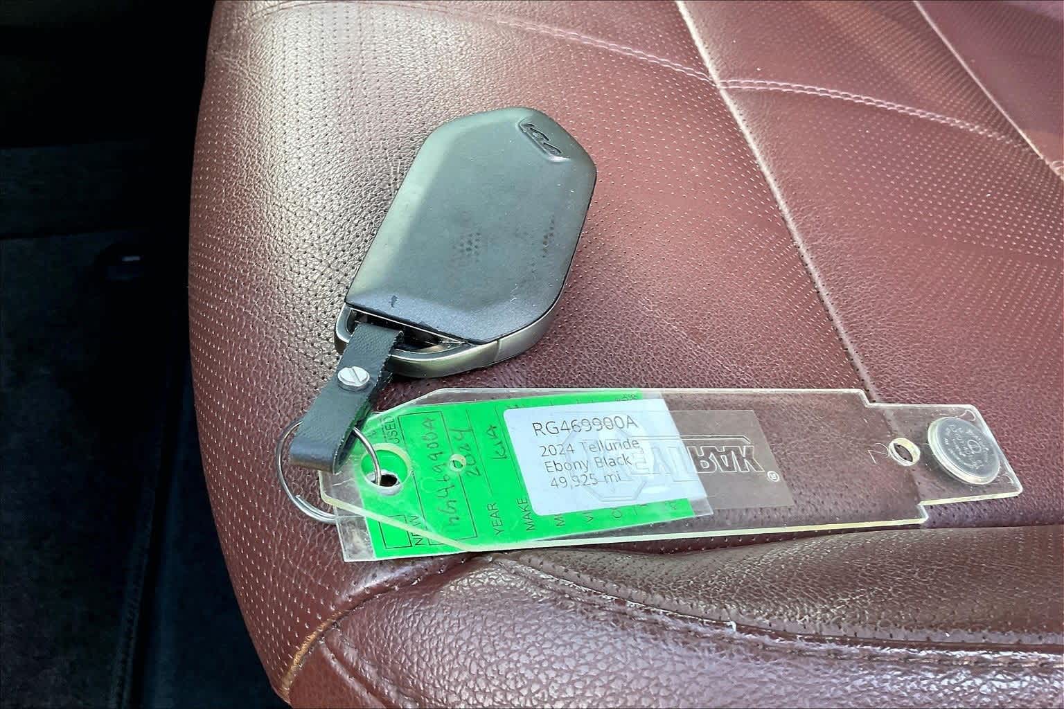 Thumbnail: 2024 Kia Telluride - 18