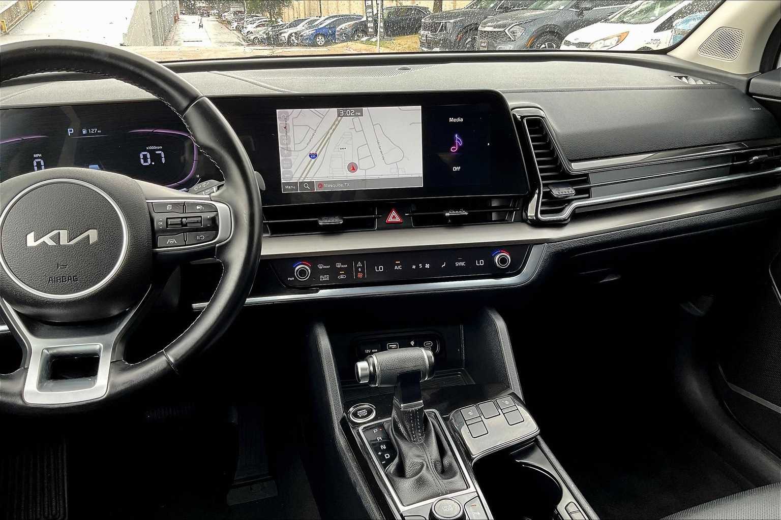 Thumbnail: 2023 Kia Sportage - 14
