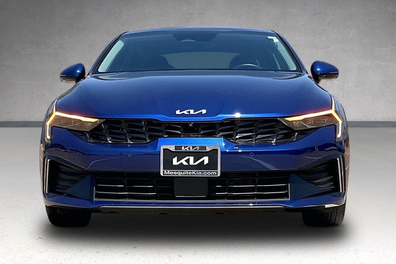 2025 Kia K5 EX - Photo 6