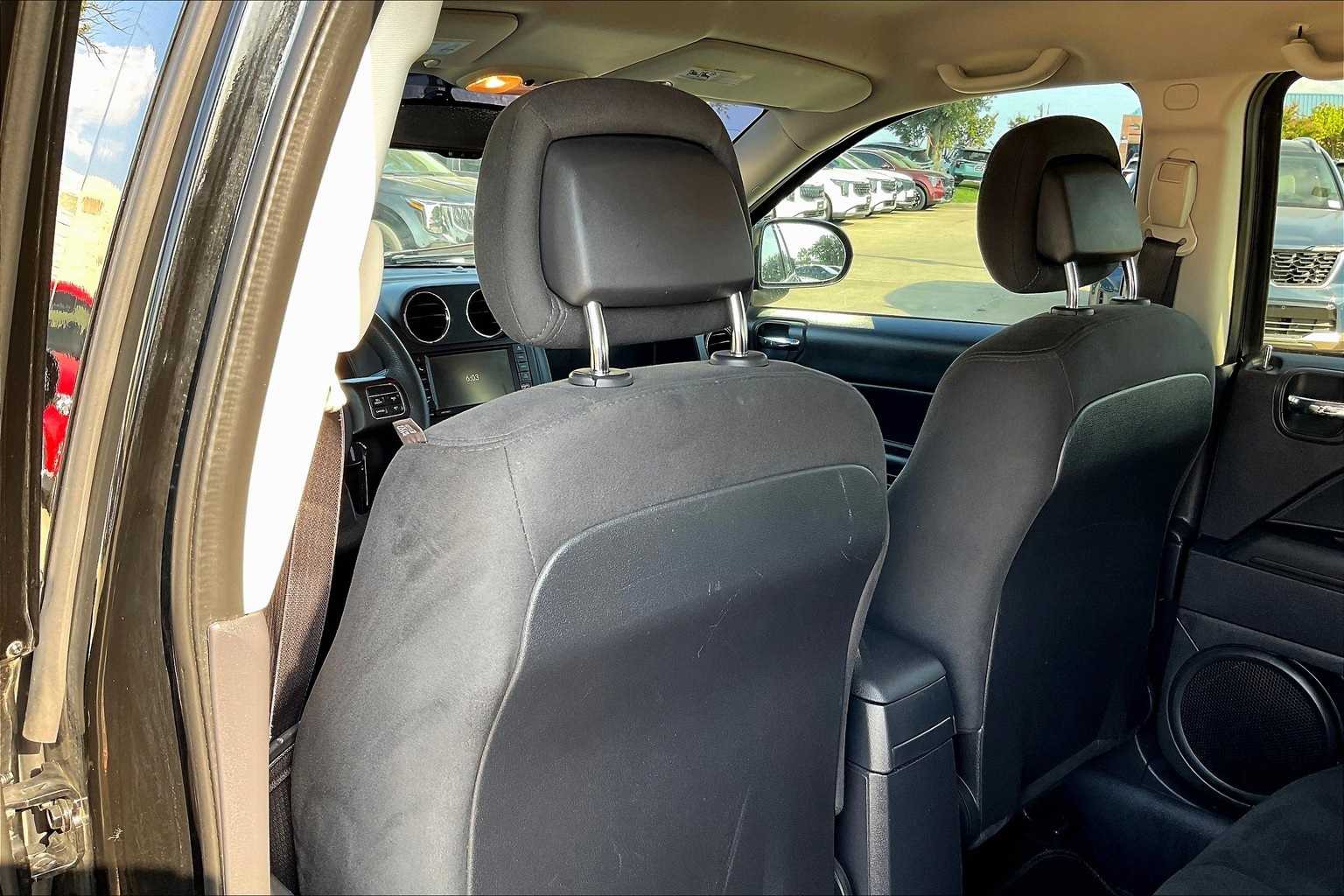 Thumbnail: 2016 Jeep Compass - 11