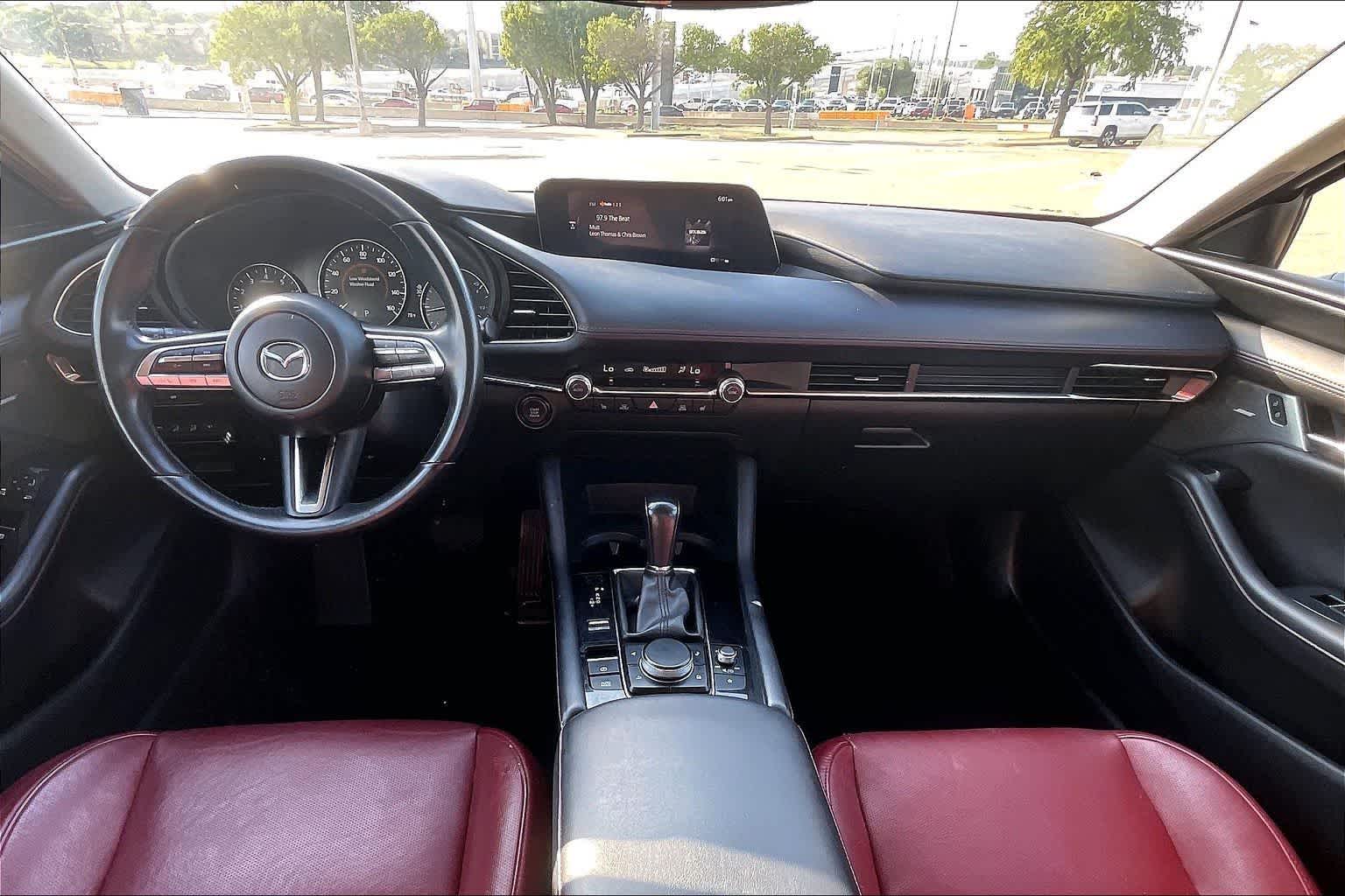 Thumbnail: 2023 Mazda Mazda3 - 10