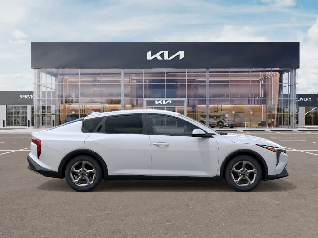 Thumbnail: 2026 Kia K4 - 7