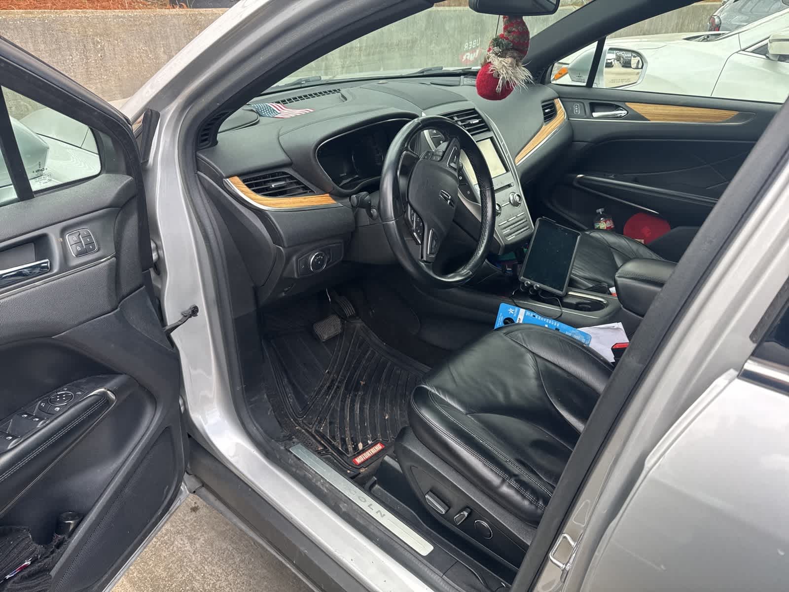 Thumbnail: 2015 Lincoln MKC - 6