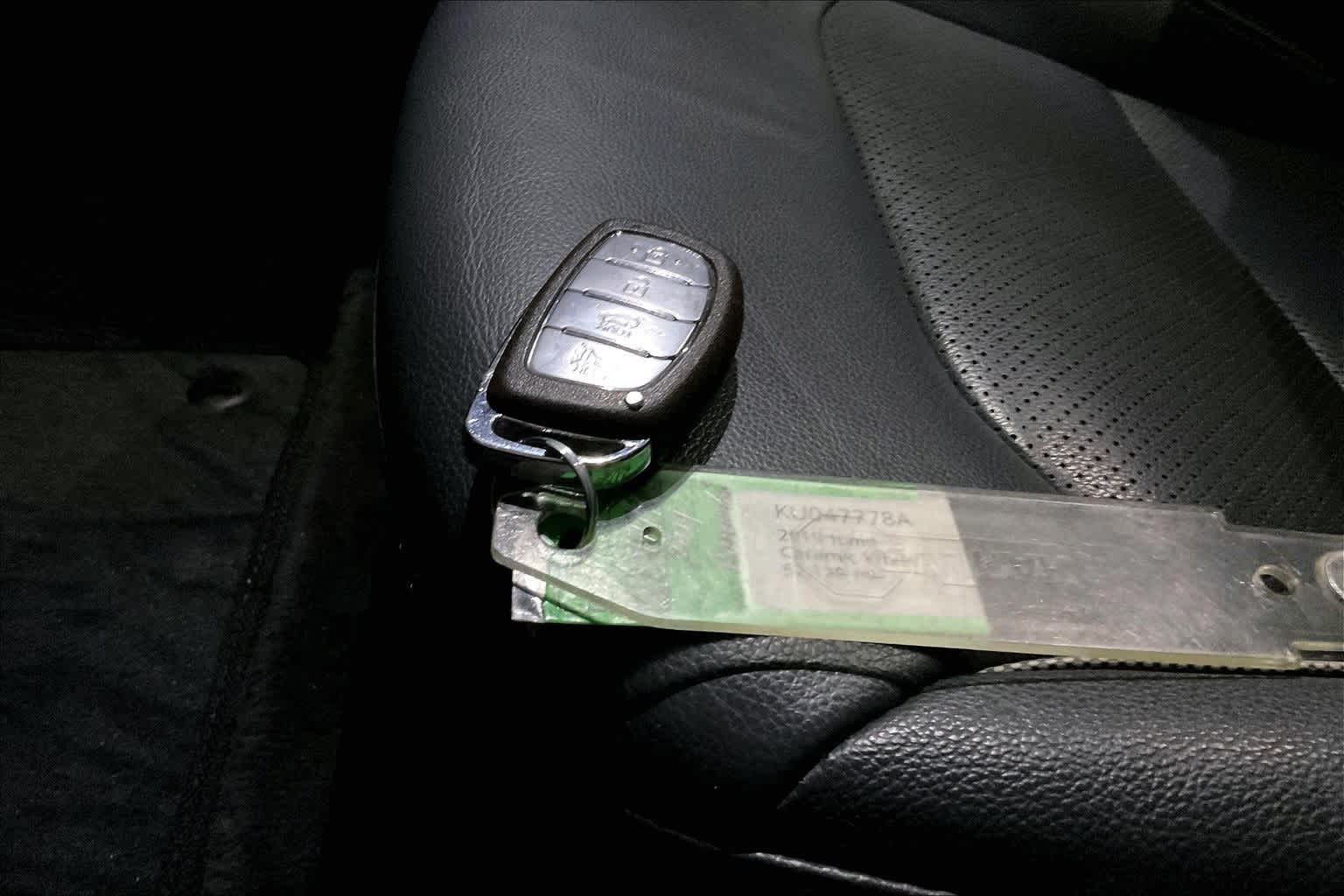 Thumbnail: 2019 Hyundai Ioniq - 18