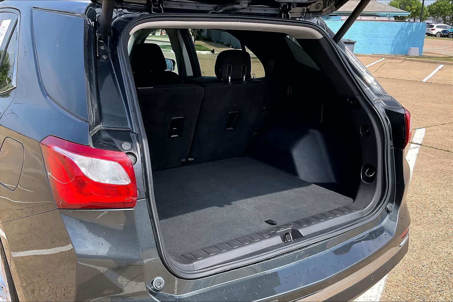 Thumbnail: 2019 Chevrolet Equinox - 17