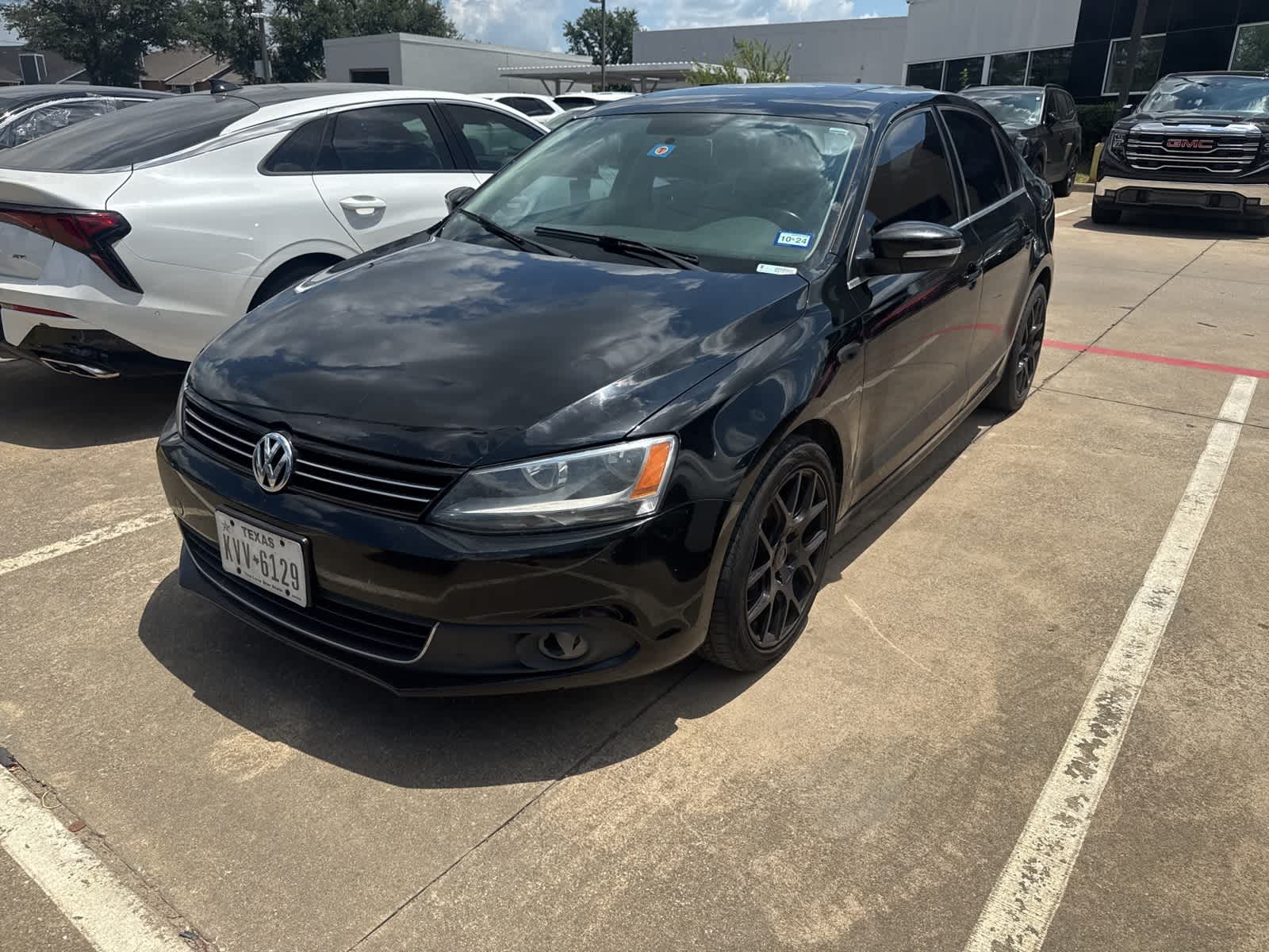 Thumbnail: 2013 Volkswagen Jetta - 2