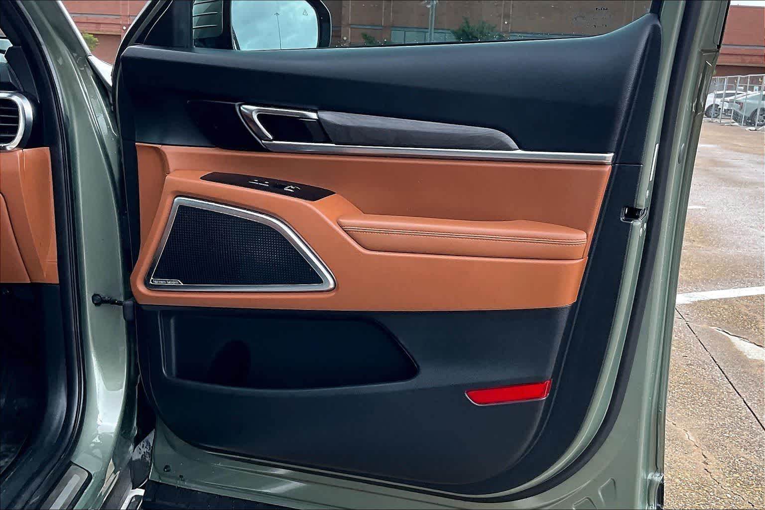 Thumbnail: 2024 Kia Telluride - 28