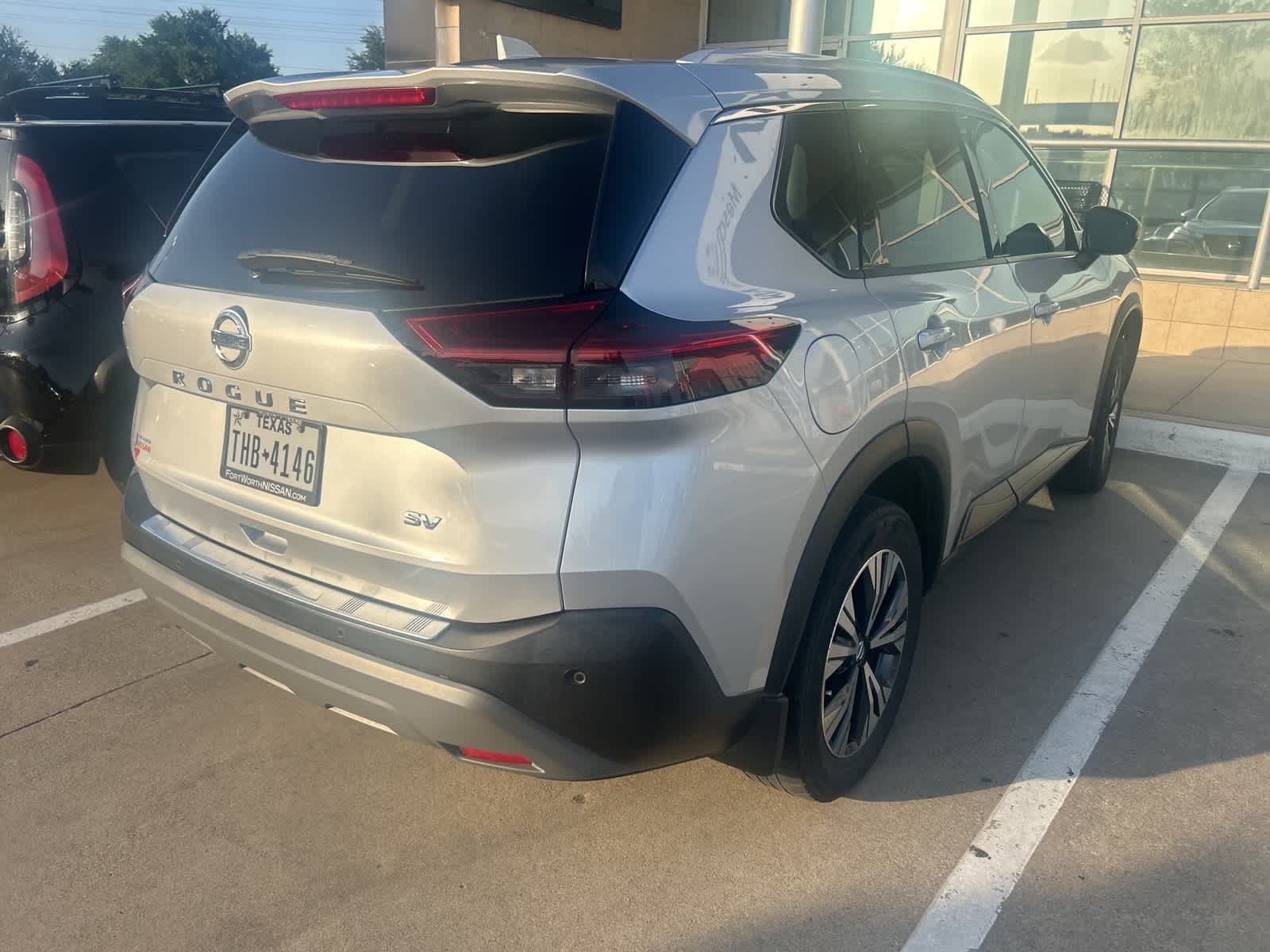 Thumbnail: 2021 Nissan Rogue - 4