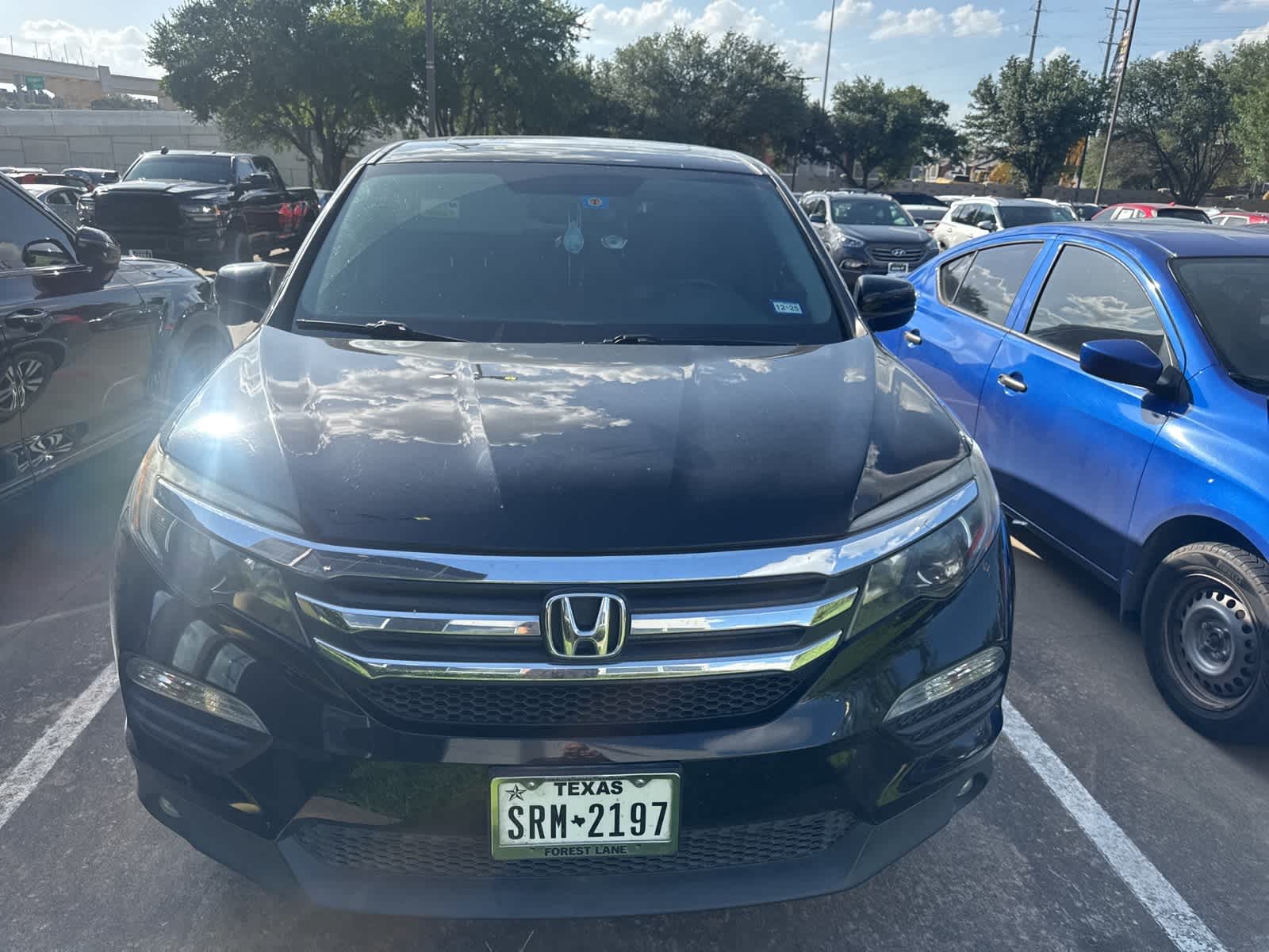 Thumbnail: 2018 Honda Pilot - 2