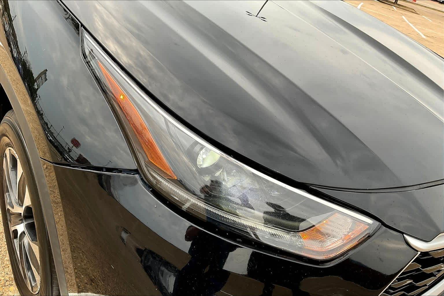 Thumbnail: 2021 Toyota Highlander - 31