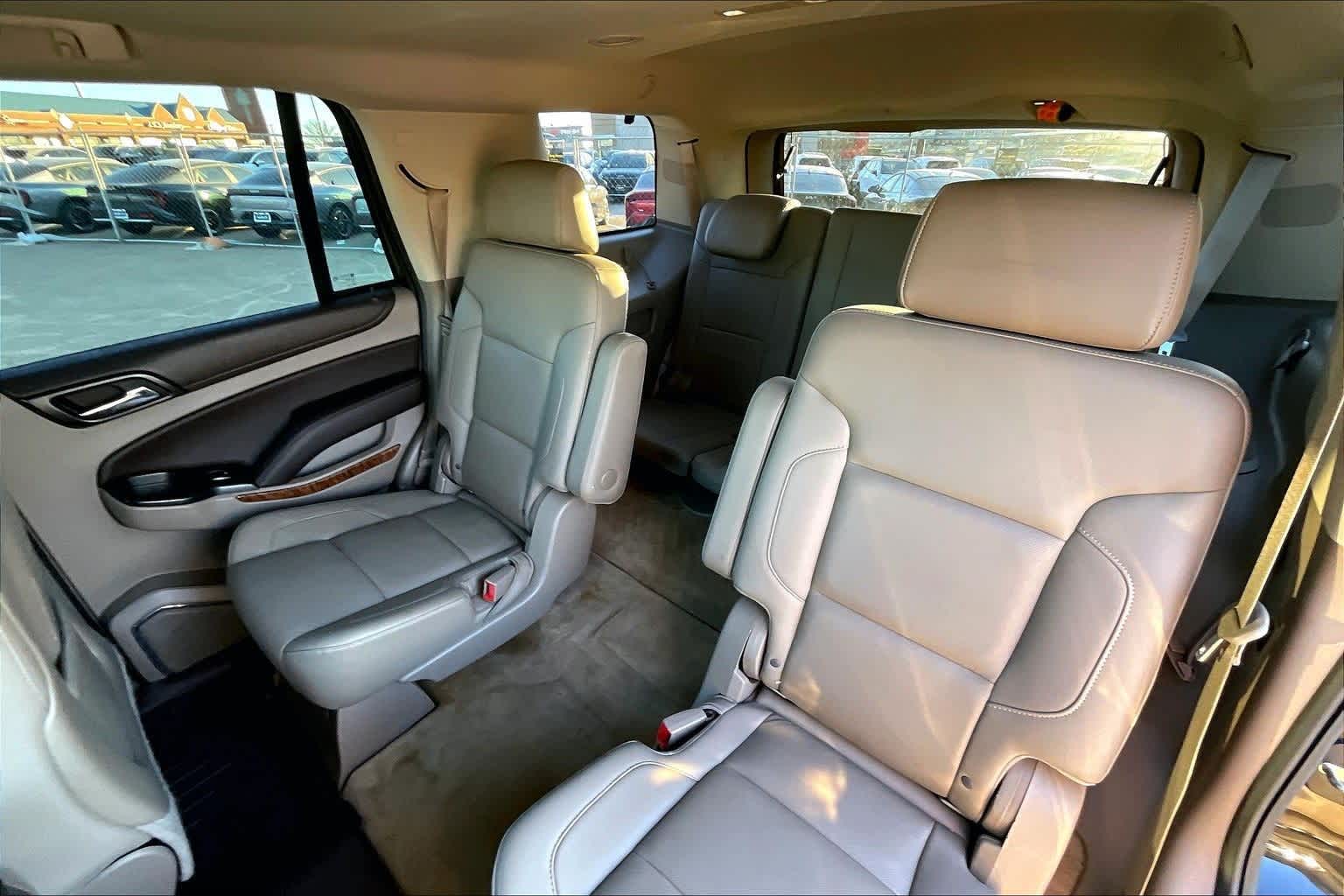 Thumbnail: 2015 Chevrolet Tahoe - 29